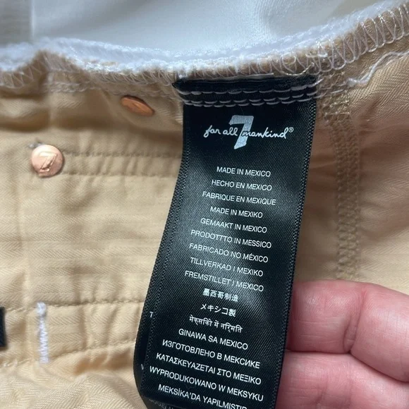 SOLD7 For All Mankind NWT Josefina Feminine Boyfriend Jeans in White Size 27 NEW - Picture 10 of 16